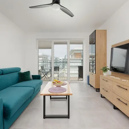 Wellness & With Parking By Renters 4*