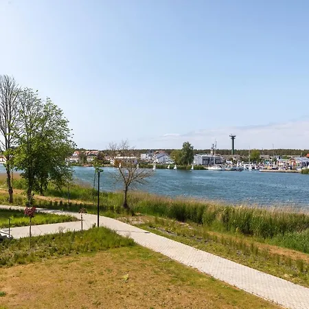 Wellness & With Parking By Renters Dziwnów