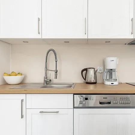 Aparthotel Wellness & With Parking By Renters *