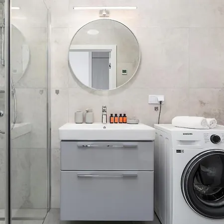 Aparthotel Wellness & With Parking By Renters Dziwnów