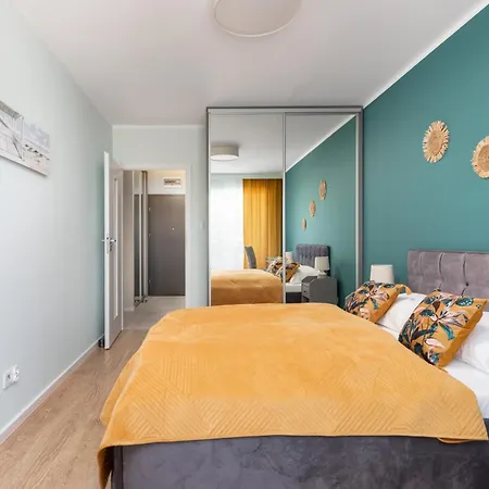 Wellness & With Parking By Renters 4*