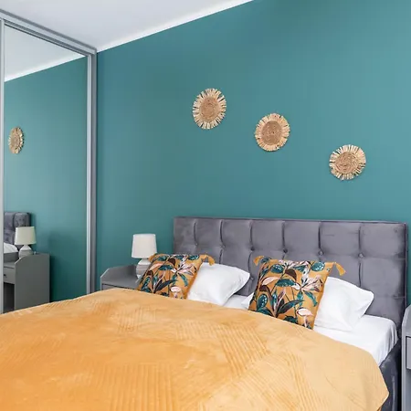 Wellness & With Parking By Renters