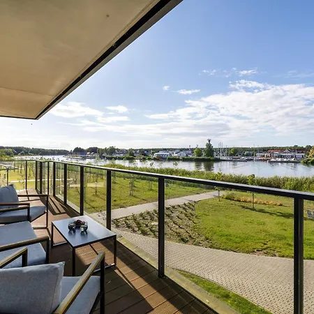 Wellness & With Parking By Renters Dziwnow