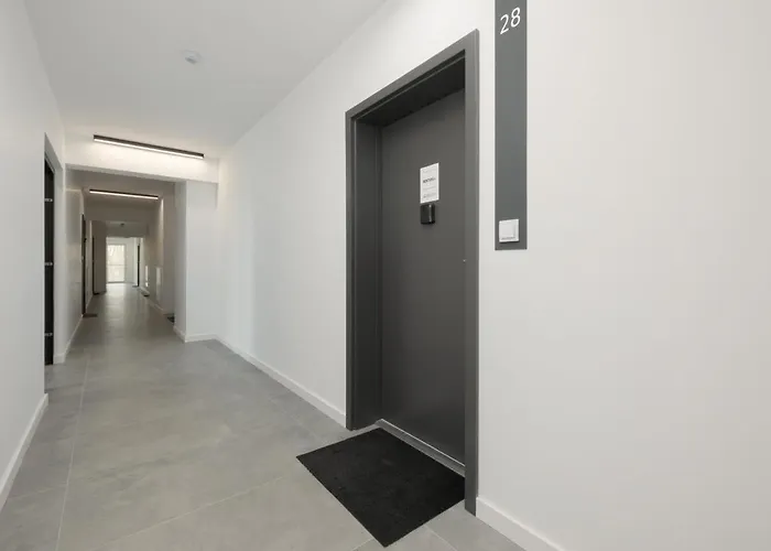 Apartahotel Wellness Resort&spa With Parking By Renters 4*