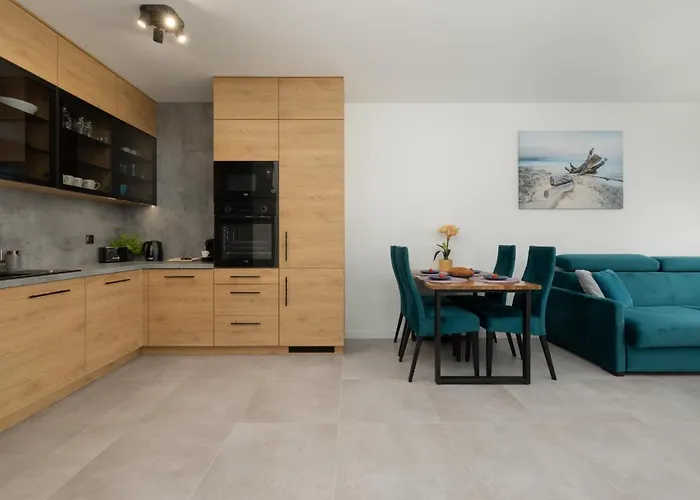 Wellness Resort&spa With Parking By Renters Apartahotel 4*