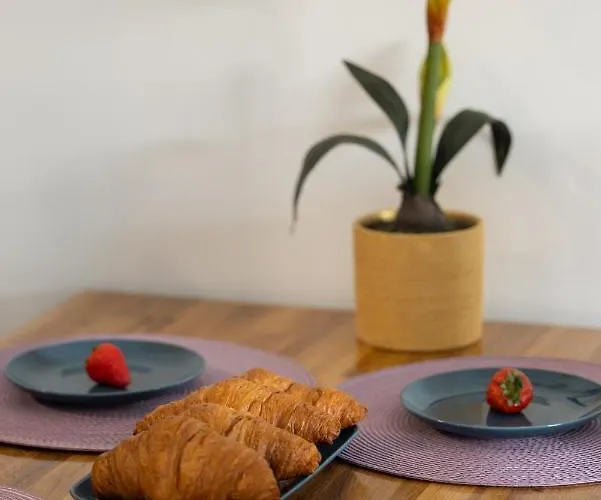 Apartahotel Wellness Resort&spa With Parking By Renters 4*